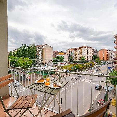 Rembrandt 22 Apartment Milan Exterior photo